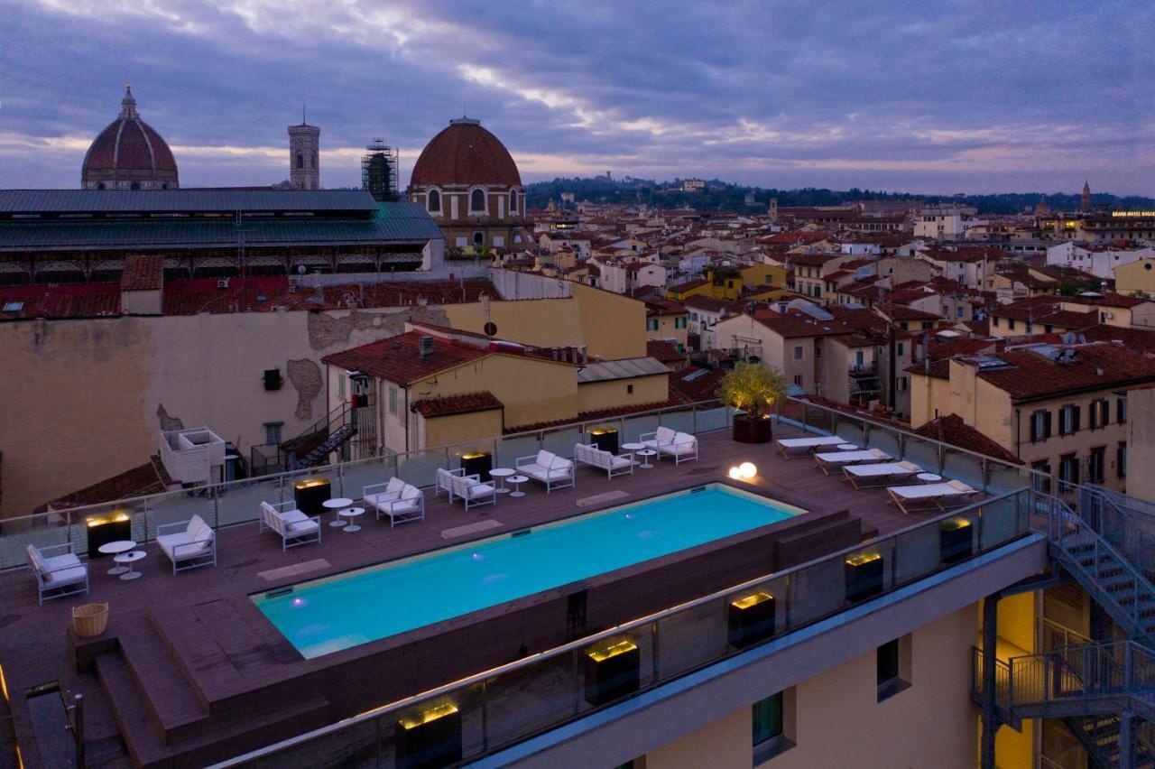 Glance In Hotel Florencia